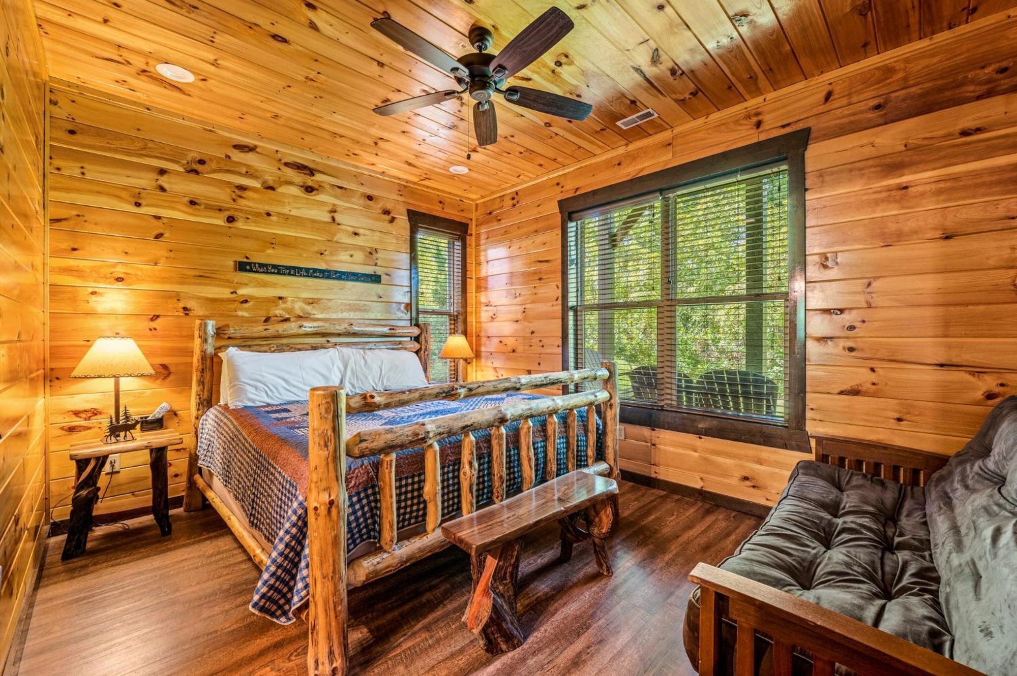 The Mighty Crabapple Manor By Stony Brook Cabins Gatlinburg Esterno foto